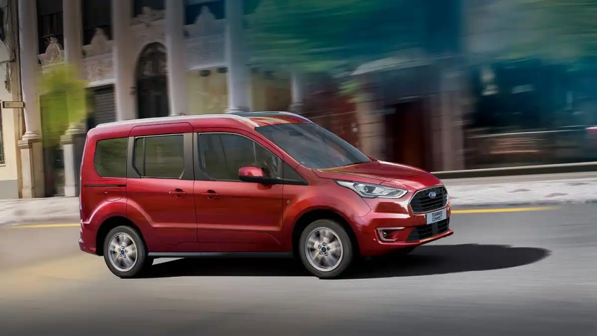 2021 Ford Tourneo Connect Modelleri Ve Fiyatlari Ford Tourneo Connect Teklifi Al